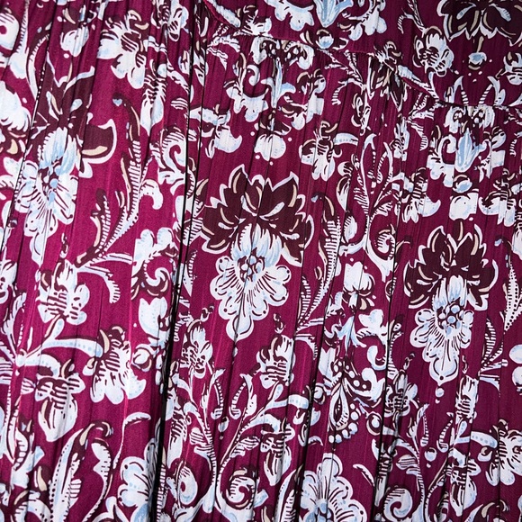 LOFT Burgundy and White Floral Long Sleeve Dress - Picture 2 of 7